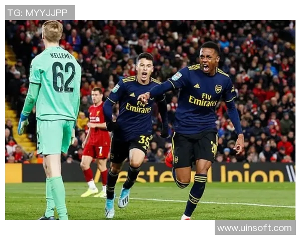 波斯波与瓦斯尔的精彩对决揭示足球战术与团队协作的完美结合